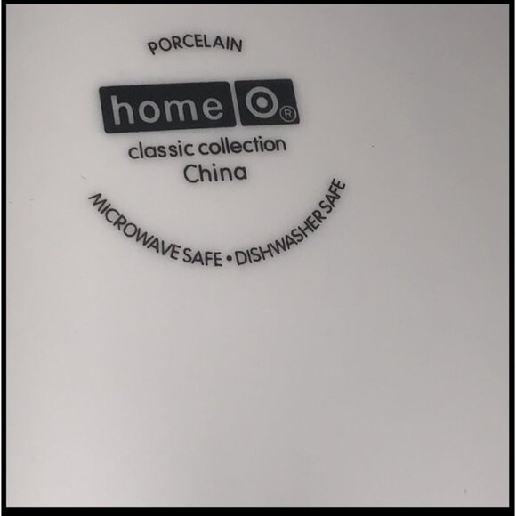 Porcelain Christmas Tree-Shaped Dish Homeo Classic Collection 12" - Picture 6 of 13